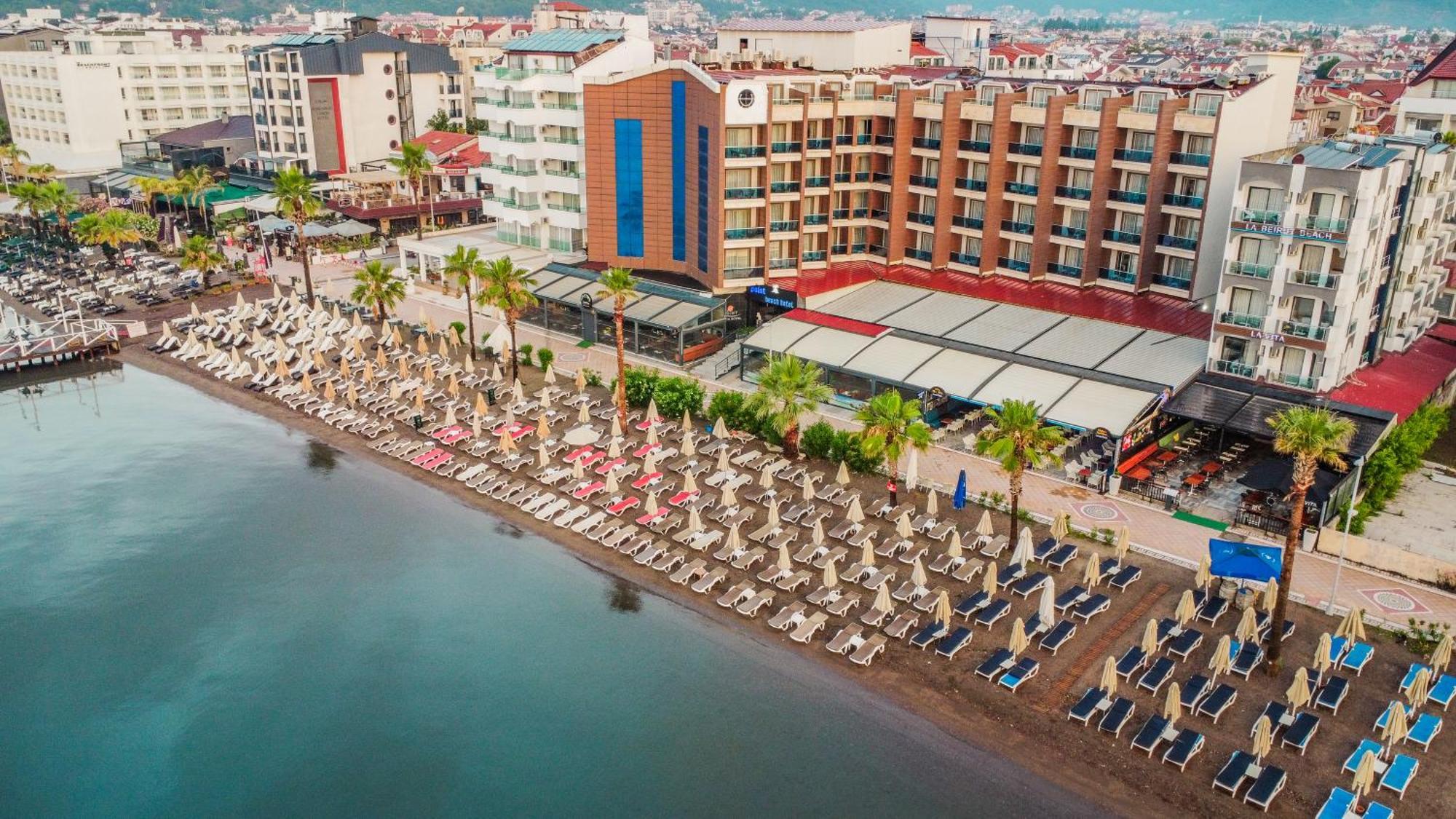 Point Beach Hotel 말마리스 외부 사진